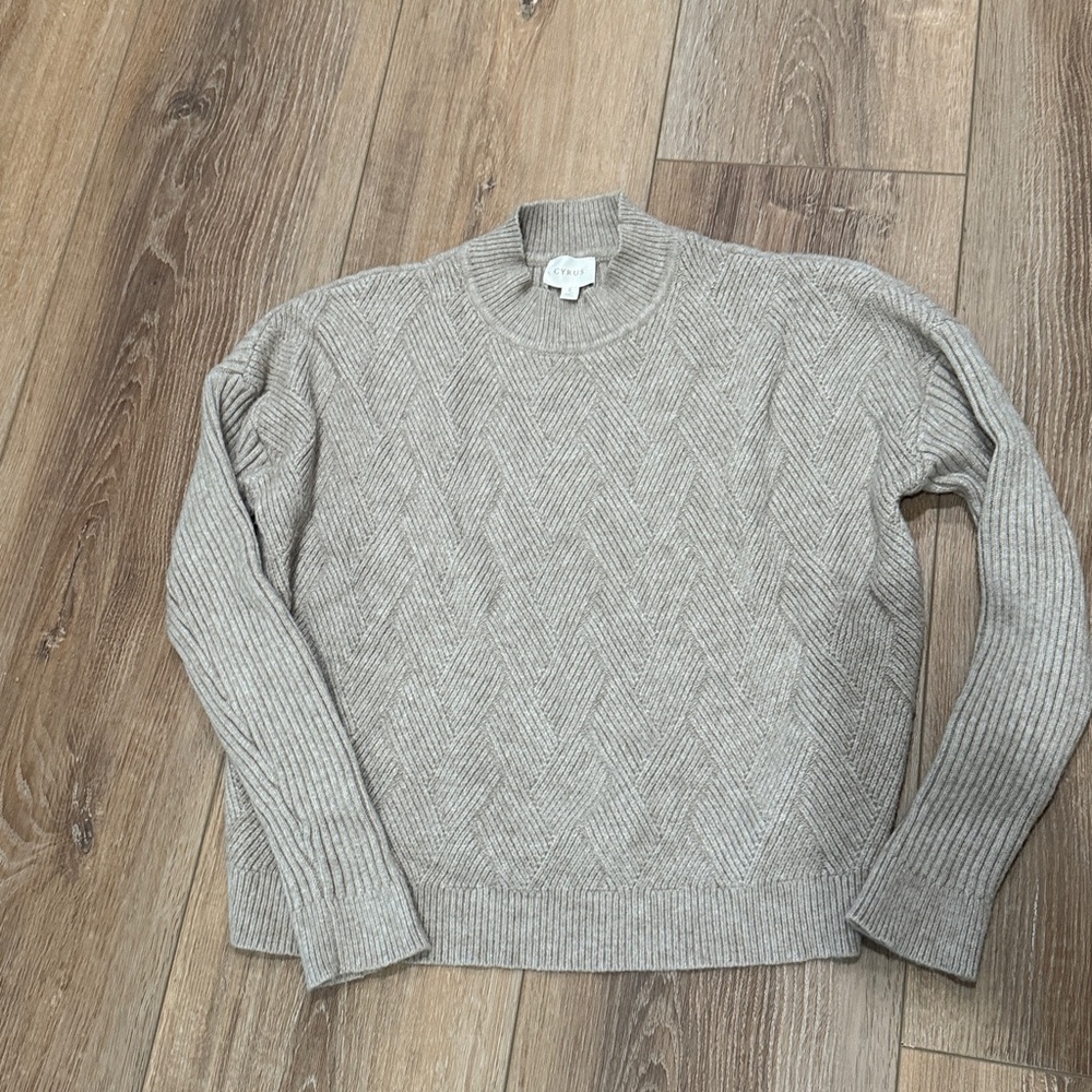 Oatmeal Cable Knit Sweater. Crop